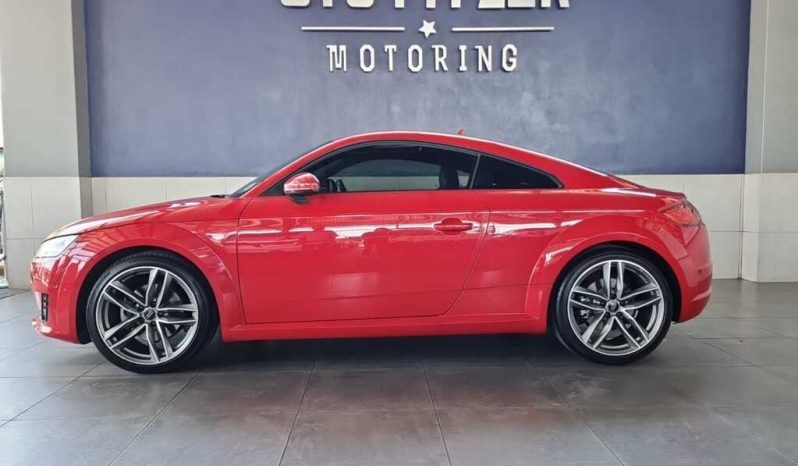 
								Audi TT 2.0 Tfsi Coupe S-Tronic full									