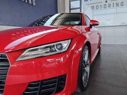 
										Audi TT 2.0 Tfsi Coupe S-Tronic full									