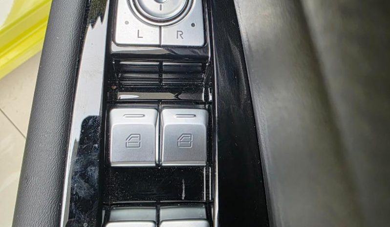 
								BAIC X55 1.5T Premium 2-Tone full									