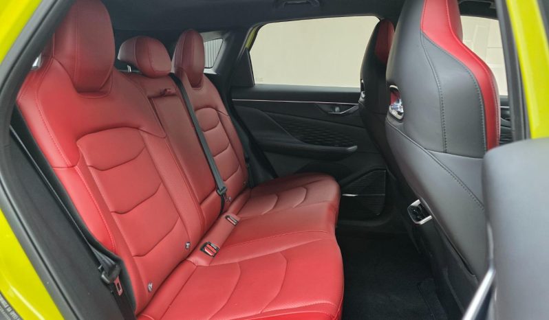 
								BAIC X55 1.5T Premium 2-Tone full									