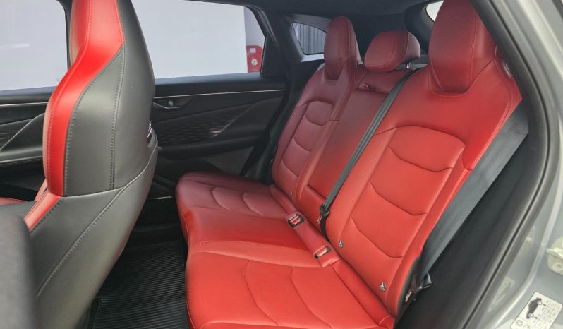 
								BAIC X55 Plus 1.5T Premium 2-Tone full									