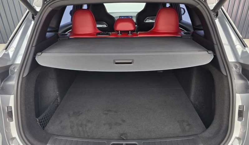 
								BAIC X55 Plus 1.5T Premium 2-Tone full									