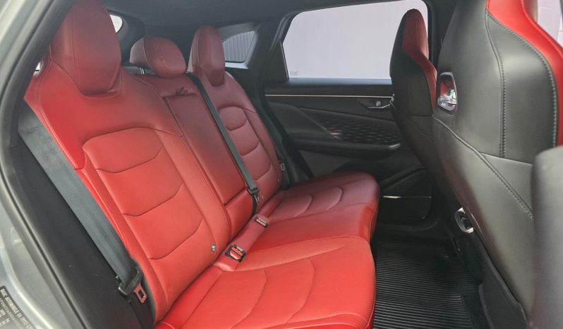 
								BAIC X55 Plus 1.5T Premium 2-Tone full									