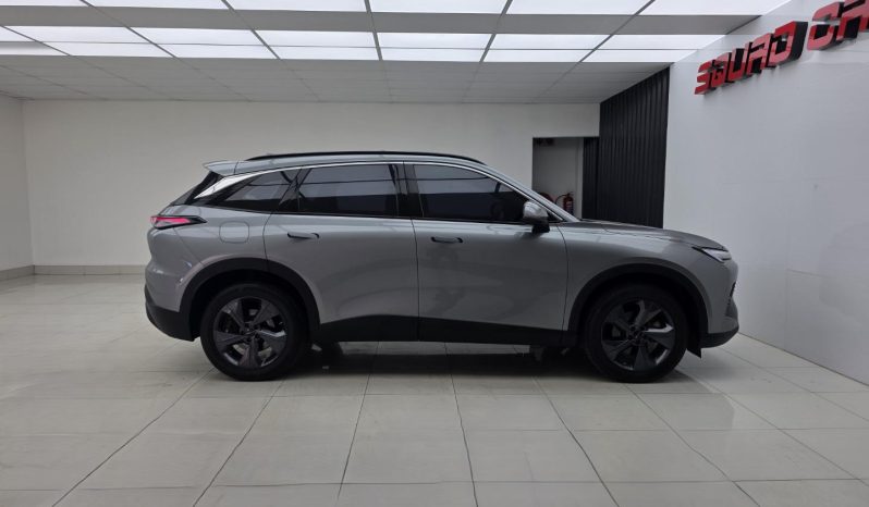 
								BAIC X55 Plus 1.5T Premium 2-Tone full									