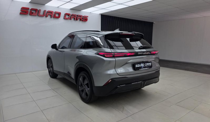 
								BAIC X55 Plus 1.5T Premium 2-Tone full									