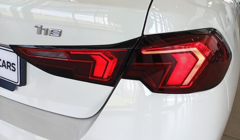 
								BMW 1 Series 118 Sports Hatch M Sport full									
