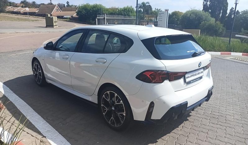 
								BMW 1 Series 118 Sports Hatch M Sport full									