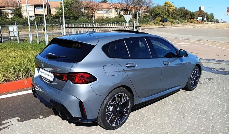 
								BMW 1 Series 118 Sports Hatch M Sport full									