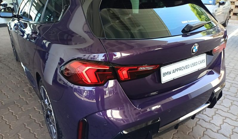 
								BMW 1 Series 118 Sports Hatch M Sport full									