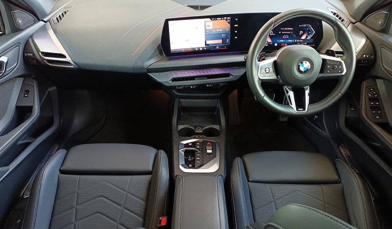 
								BMW 1 Series 118 Sports Hatch M Sport full									