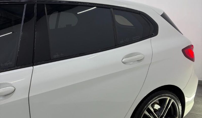 
								BMW 1 Series 118i M Sport Sport Steptronic full									