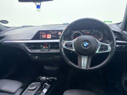 
										BMW 1 Series 118i M Sport Sport Steptronic full									