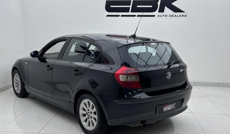 
								BMW 1 Series 5-Door 116i full									