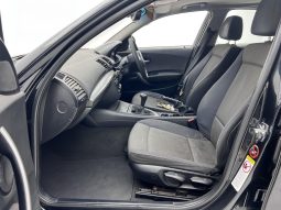
										BMW 1 Series 5-Door 116i full									