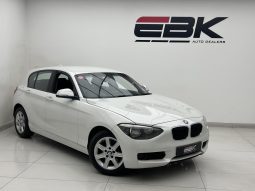 BMW 1 Series 5-Door 118i Steptronic