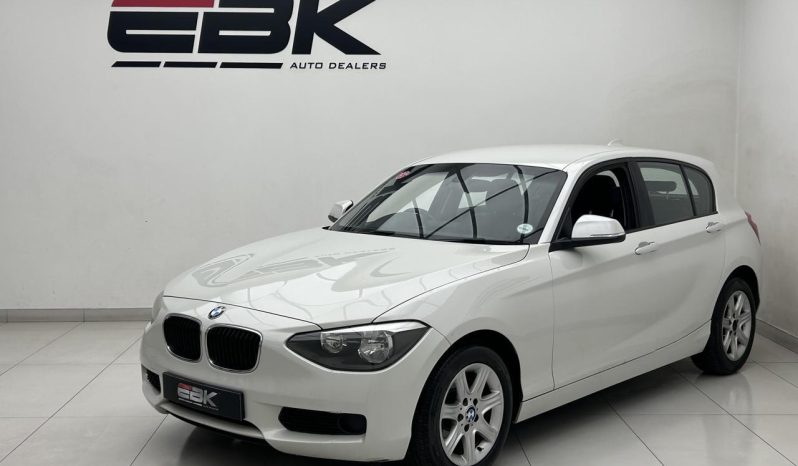 
								BMW 1 Series 5-Door 118i Steptronic full									