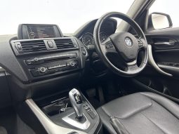 
										BMW 1 Series 5-Door 118i Steptronic full									