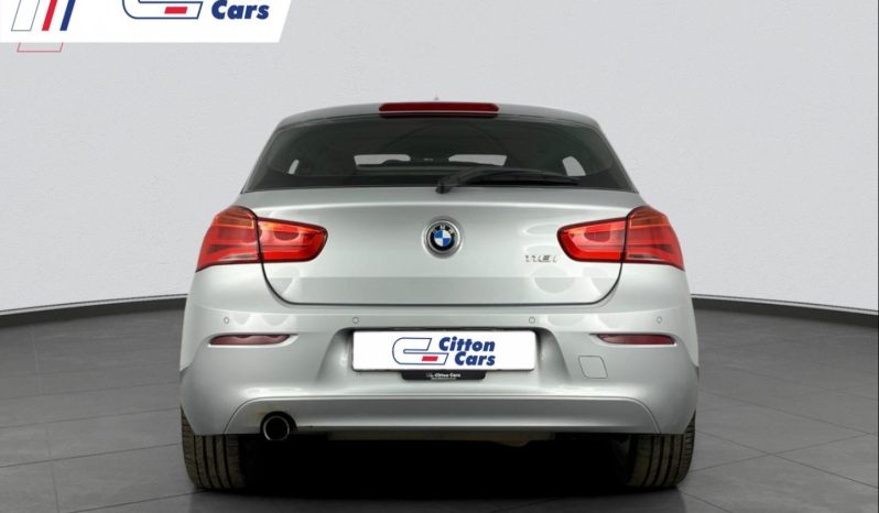 
								BMW 1 Series 5-Door Facelift 118i Steptronic full									