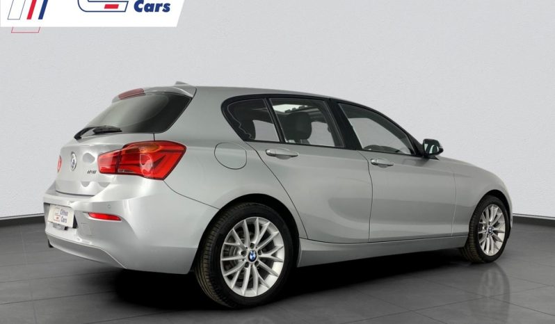 
								BMW 1 Series 5-Door Facelift 118i Steptronic full									