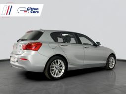 
										BMW 1 Series 5-Door Facelift 118i Steptronic full									