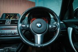
										BMW 1 Series 5-Door Facelift 120d M Sport Steptronic full									