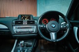 
										BMW 1 Series 5-Door Facelift 120d M Sport Steptronic full									