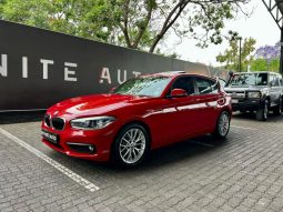 BMW 1 Series 5-Door Facelift 120i Steptronic