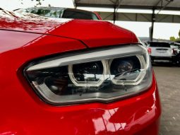 
										BMW 1 Series 5-Door Facelift 120i Steptronic full									