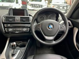 
										BMW 1 Series 5-Door Facelift 120i Steptronic full									