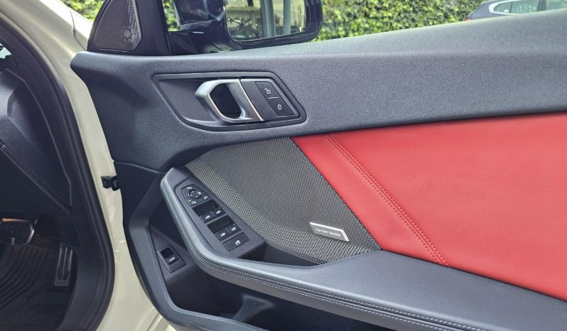 
								BMW 1 Series M135 Xdrive full									