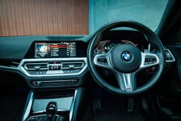 
										BMW 2 Series Coupe 220i M Sport full									