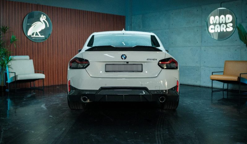 
								BMW 2 Series Coupe 220i M Sport full									