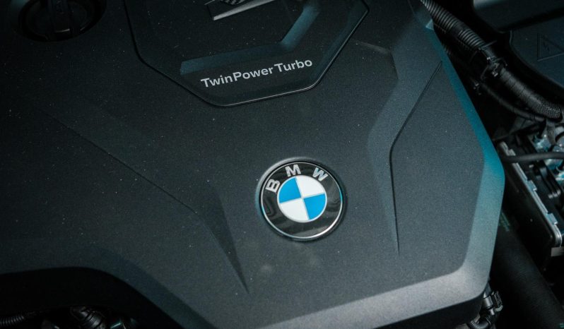
								BMW 2 Series Coupe 220i M Sport full									