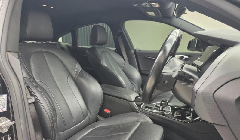 
								BMW 2 Series Gran Coupe 218d M Sport Steptronic full									