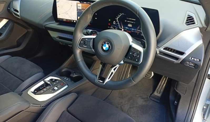 
								BMW 2 Series Gran Coupe 218i M Sport full									