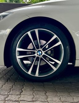 
										BMW 3 Series Gran Turismo 320d M Sport Steptronic full									
