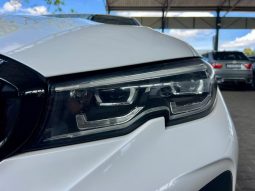 
										BMW 3 Series Sedan 318i Sport Line full									