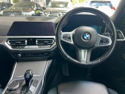 
										BMW 3 Series Sedan 318i Sport Line full									