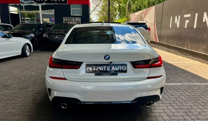 
								BMW 3 Series Sedan 318i Sport Line full									