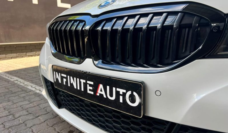 
								BMW 3 Series Sedan 318i Sport Line full									