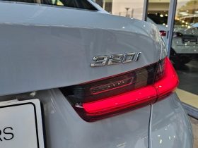 BMW 3 Series Sedan 320i M Sport At