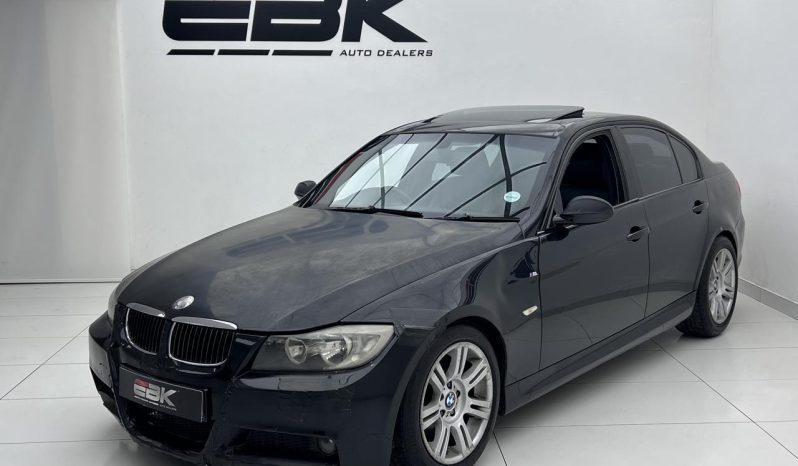
								BMW 3 Series Sedan 320i Sport Steptronic full									