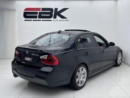 
										BMW 3 Series Sedan 320i Sport Steptronic full									