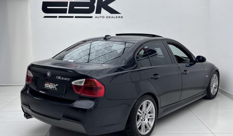 
								BMW 3 Series Sedan 320i Sport Steptronic full									