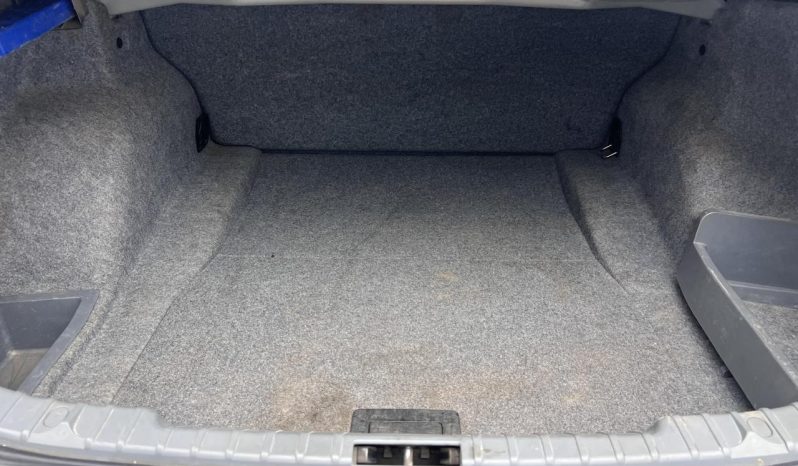 
								BMW 3 Series Sedan 325i full									