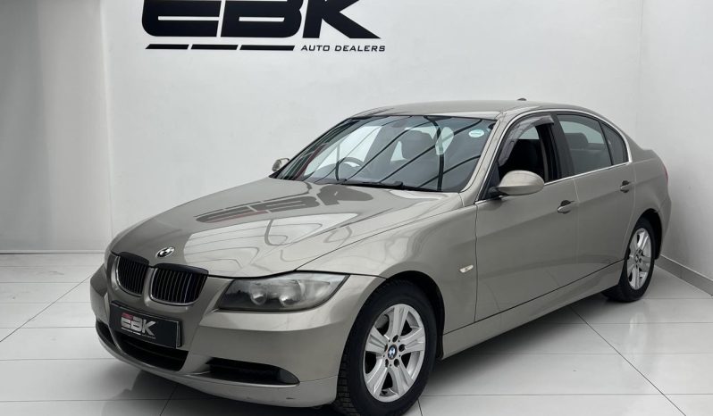 
								BMW 3 Series Sedan 325i full									