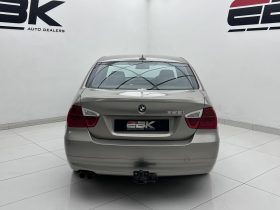BMW 3 Series Sedan 325i