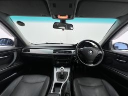 
										BMW 3 Series Sedan 325i full									