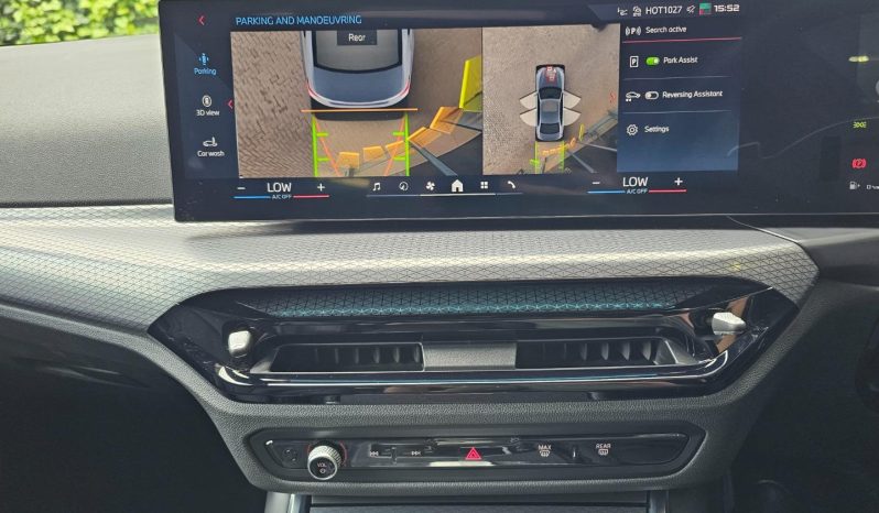 
								BMW 3 Series Sedan M340i Xdrive M Sport Pro full									