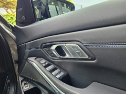 
										BMW 3 Series Sedan M340i Xdrive M Sport Pro full									
